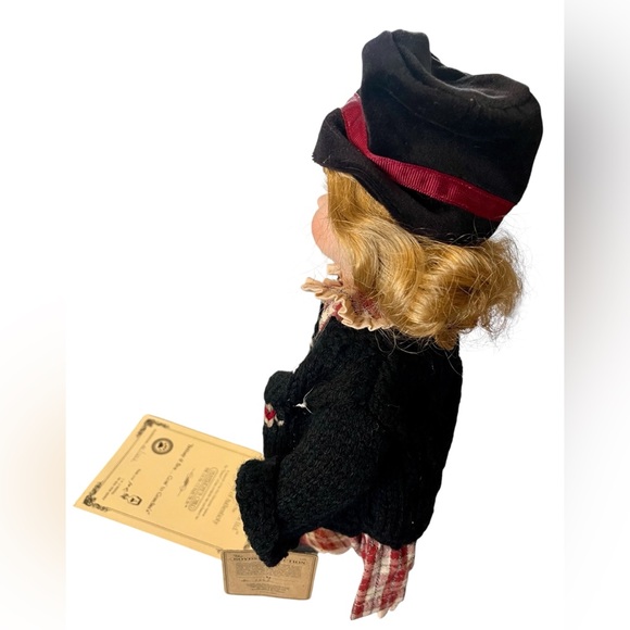 Boyds Collection Vintage Doll - 4824 "Heather" - Picture 4 of 13